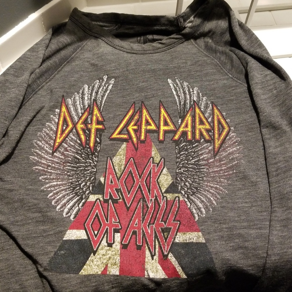 Def Leppard Sweater